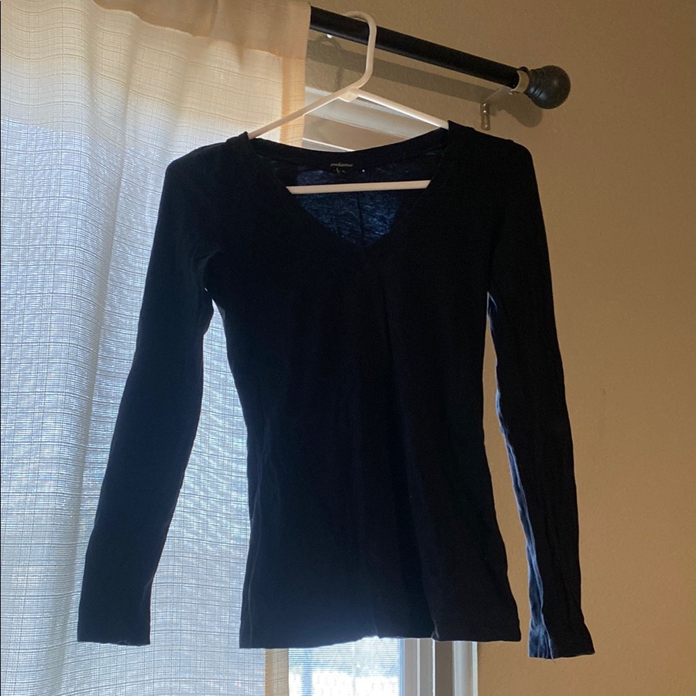 Women's Black Long Sleeve Top